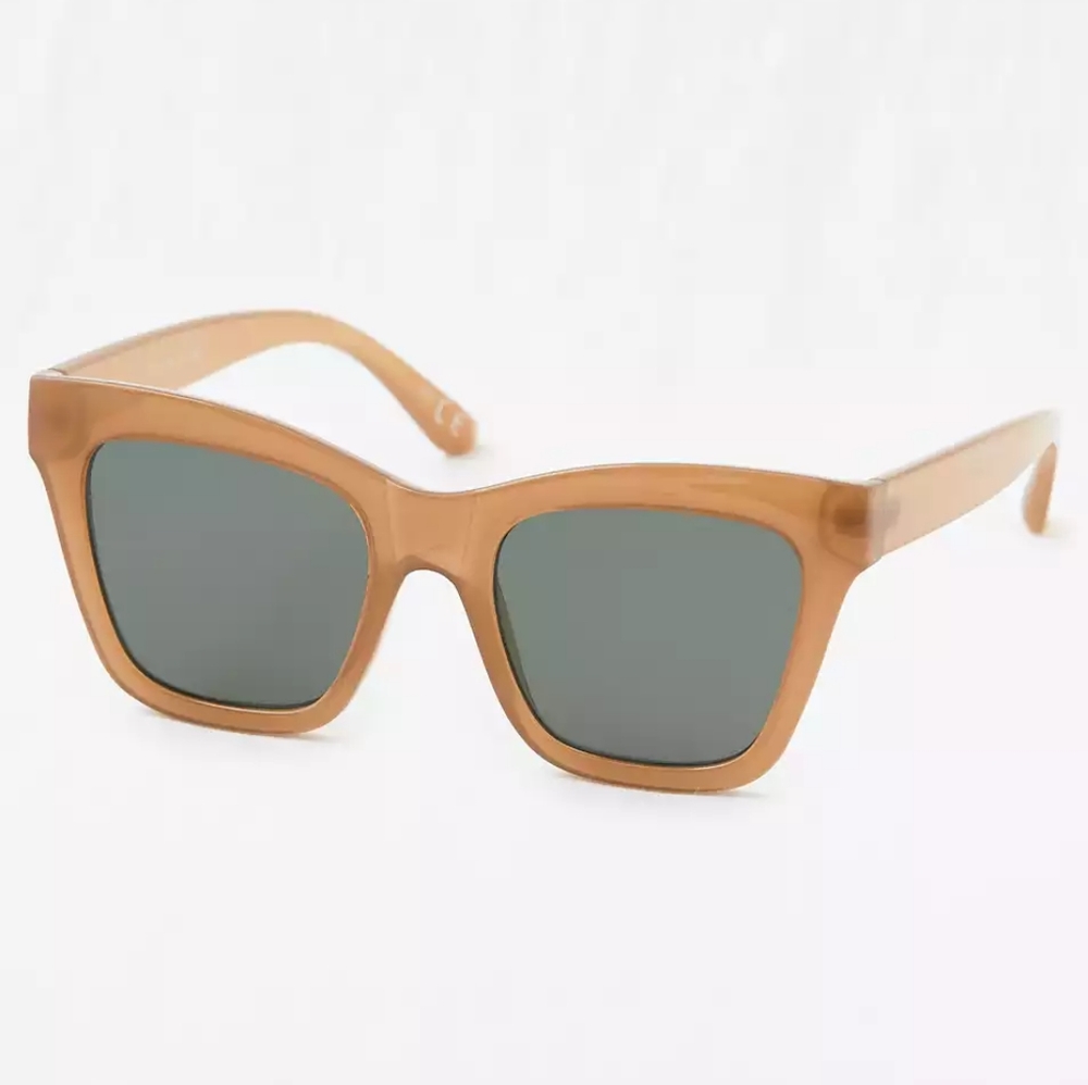 ๐๏ธ NWT Aerie Dream On Sunglasses in 'Cedar Expedition' - Picture 1 of 8